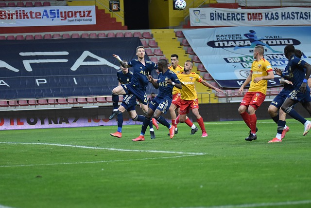 球旅程的警 球旅程的警